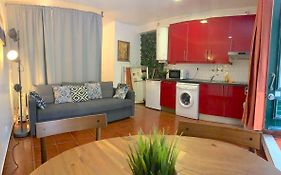 Studio Apartment (05) - Tv. da Madalena